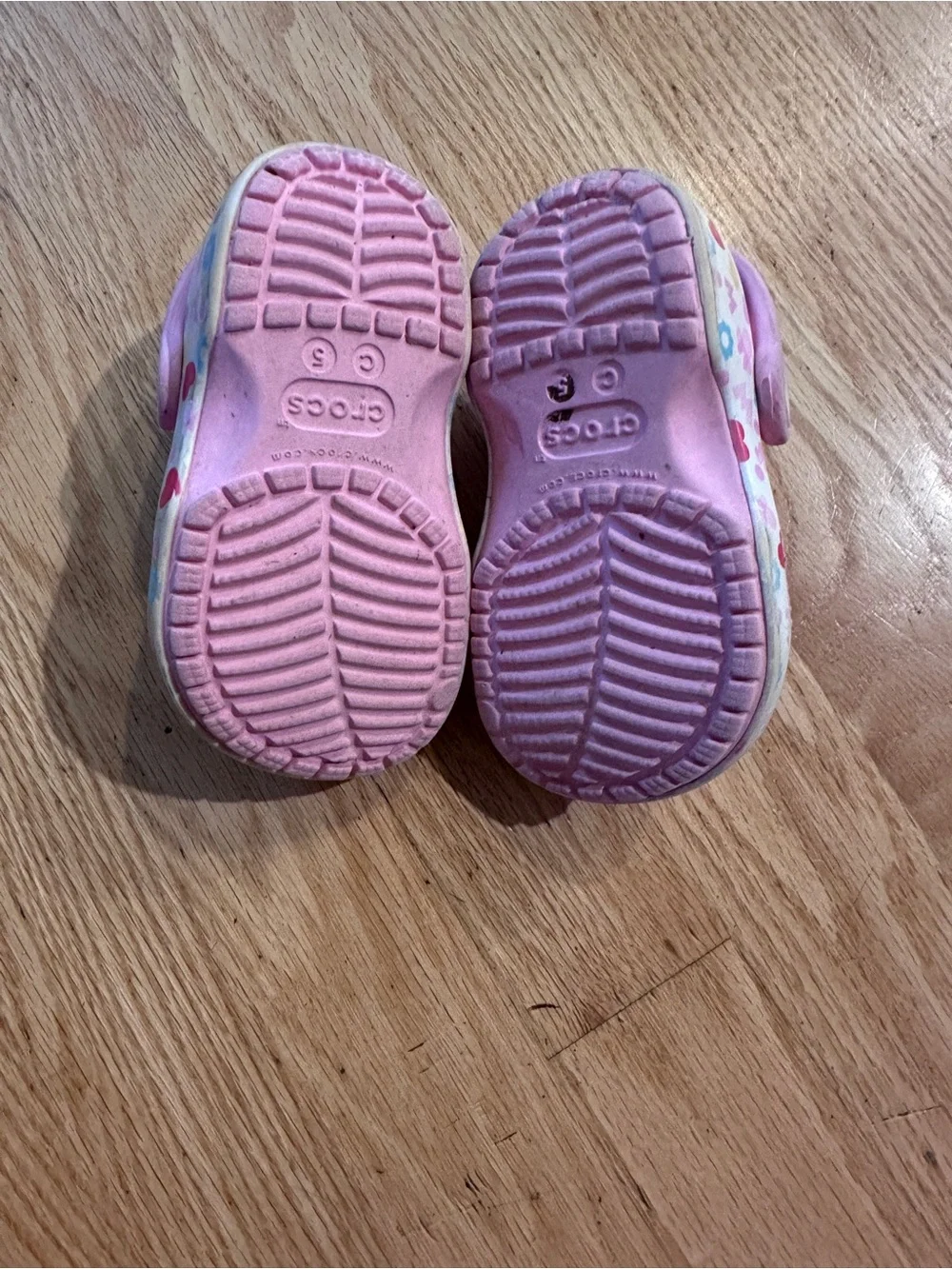 Minnie Mouse Crocs 5C